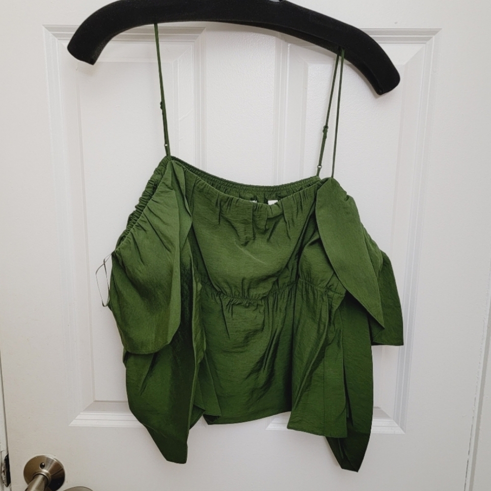 VINCE Cold Shoulder/Spaghetti Ruffle Sleeve Crop Top/blouse - Picture 2 of 9
